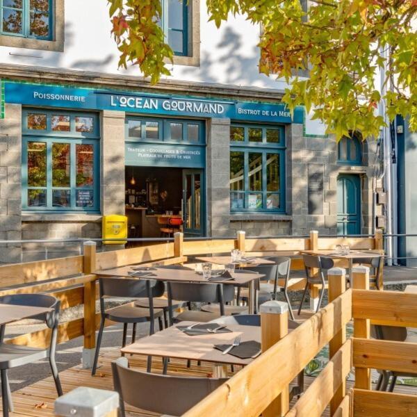 Les Apparts De Leon Ландерно Екстериор снимка